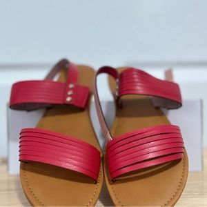 Women’s sandals